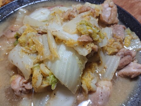 白菜と鶏モモ肉のプルコギ炒め